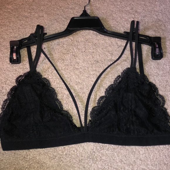 Other - Sexy lace bra-let